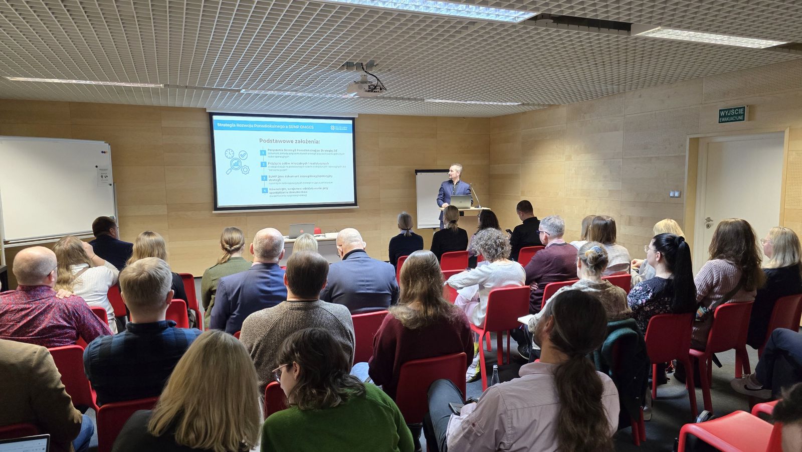 Konferencja i warsztaty dotyczące monitorowania i ewaluacji Planów Zrównoważonej Mobilności Miejskiej