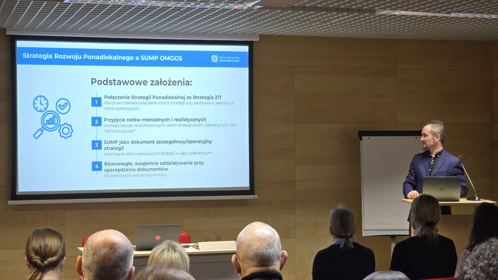 Maciej Jendryczka, koordynator ds. transportu i mobilności w Obszarze  Metropolitalnym Gdańsk-Gdynia-Sopot 