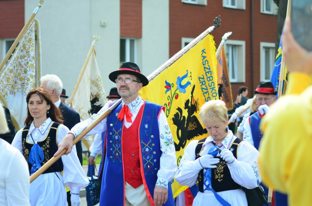 Na zdjęciu uczestnicy zjazdu Kaszubów