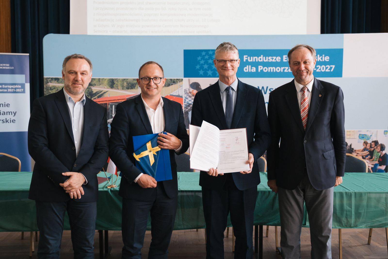 Na zdjęciu uczestnicy spotkania