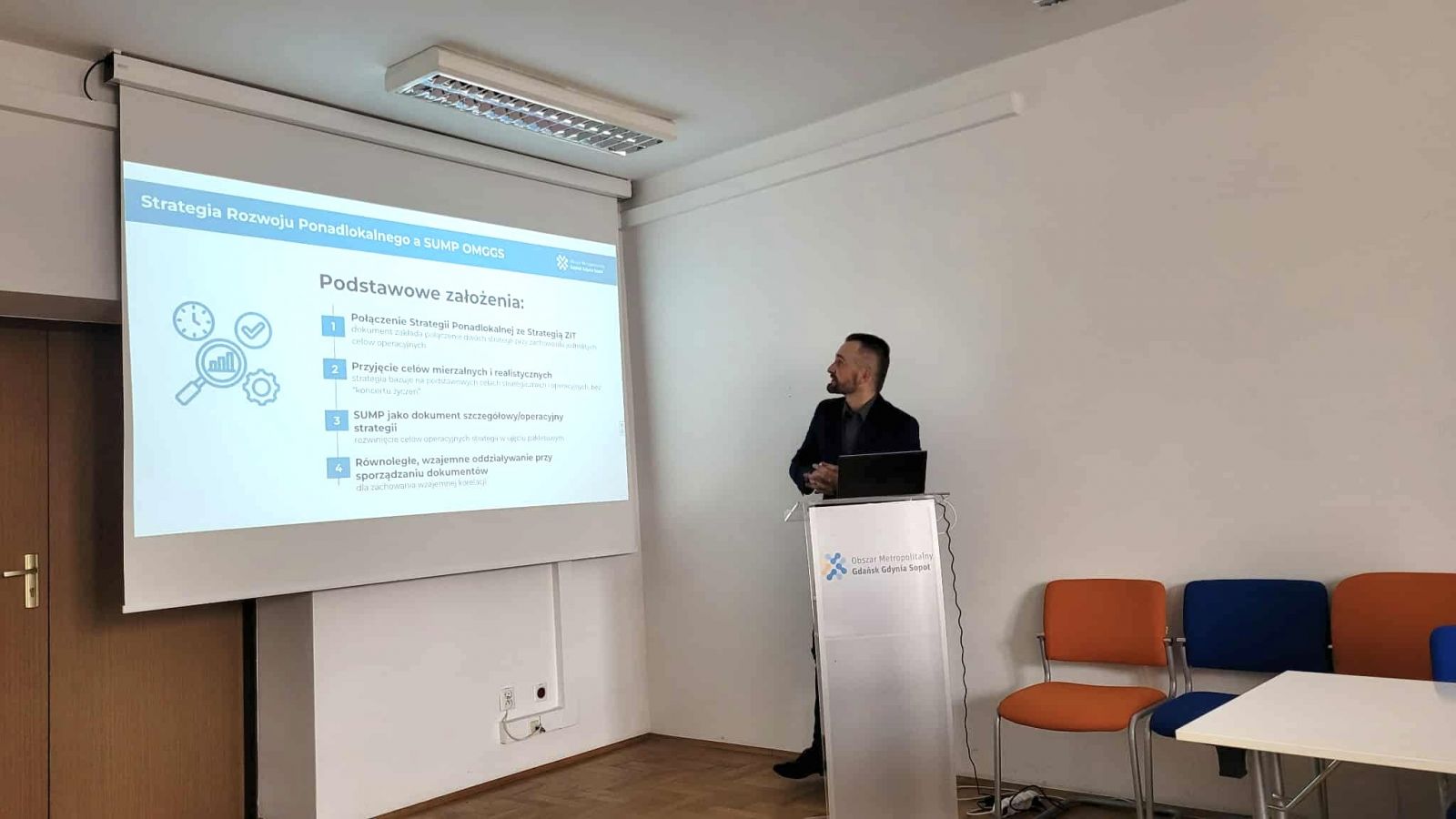 Na zdjeciu jedna z prezentacji