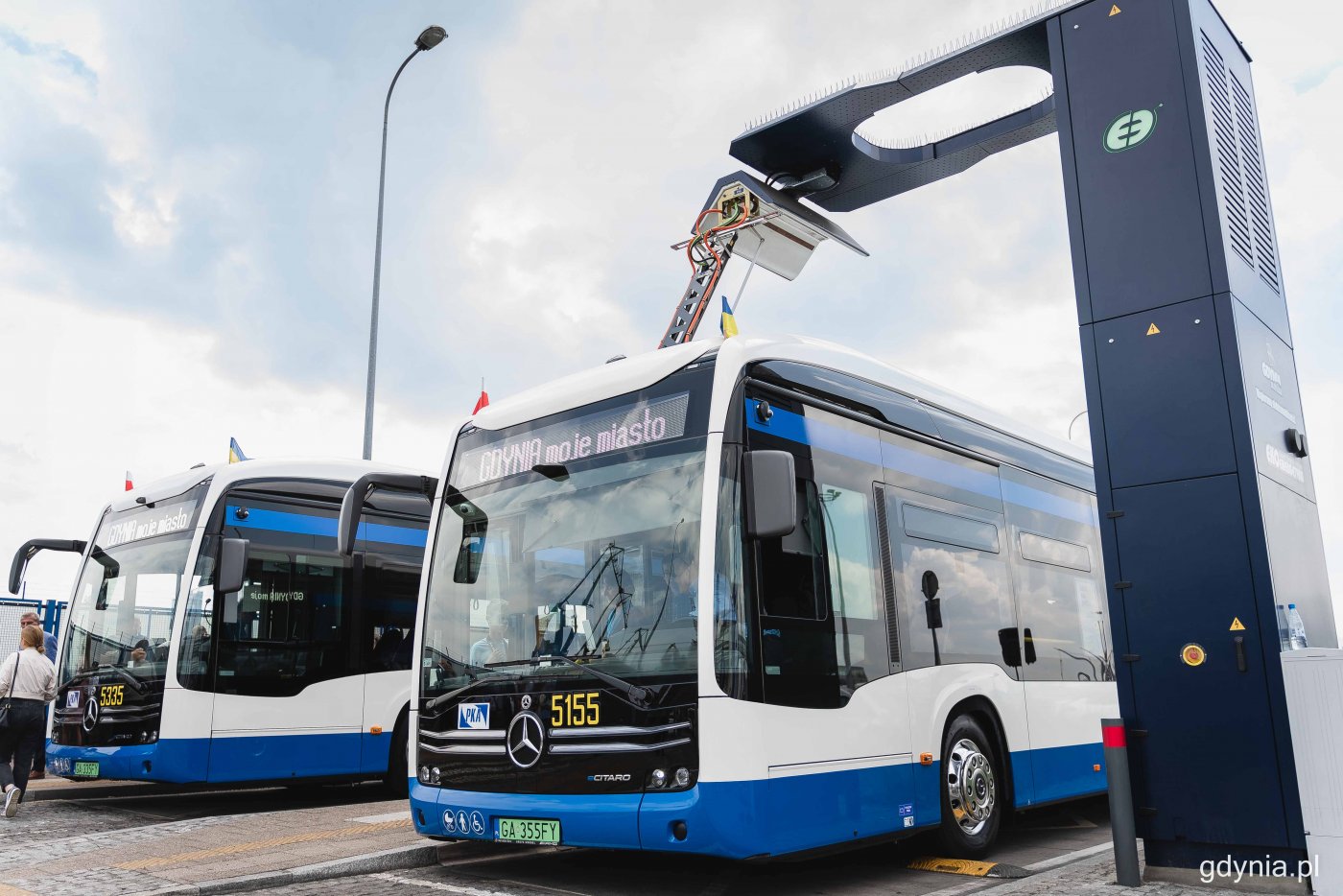 Na zdjęciu: stacja ładowania autobusów elektrycznych, fot. gdynia.pl